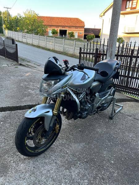 Honda CB600F Hornet
