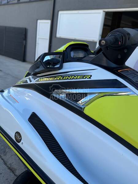 Yamaha VX100 WaveRunner