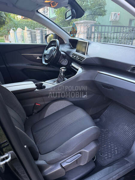 Peugeot 3008 1.5 HDI Business