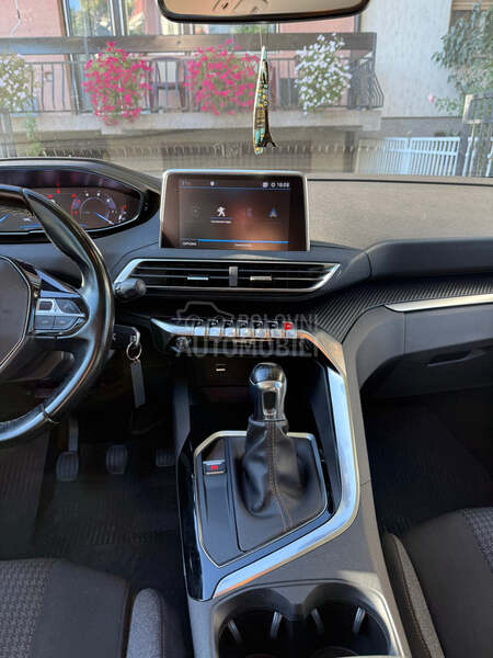 Peugeot 3008 1.5 HDI Business