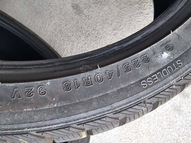 Minerva 225/45 R18 Zimska