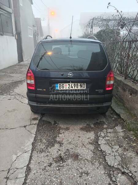 Opel Zafira 1.8