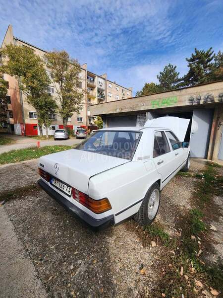 Mercedes Benz 190 190D
