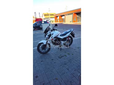 Honda CB125F