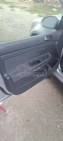 Volkswagen Golf 5 1.9 TDI