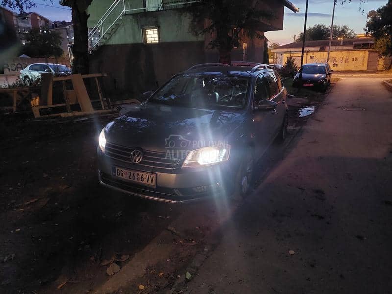 Volkswagen Passat B7 2.0 tdi