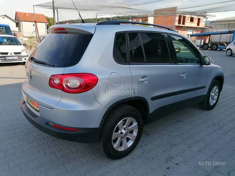 Volkswagen Tiguan 1.4B 4X4 CH