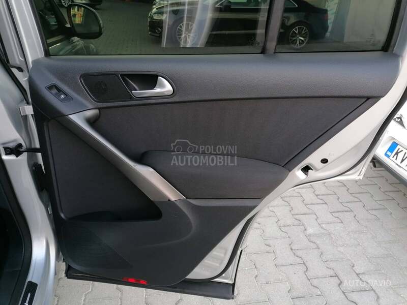 Volkswagen Tiguan 1.4B 4X4 CH