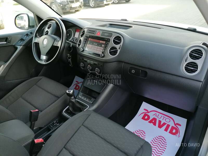Volkswagen Tiguan 1.4B 4X4 CH