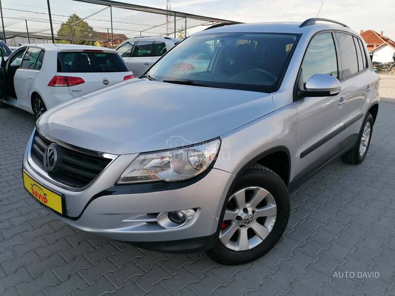 Volkswagen Tiguan 1.4B 4X4 CH