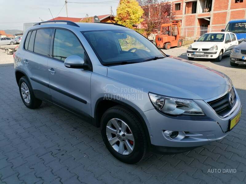 Volkswagen Tiguan 1.4B 4X4 CH