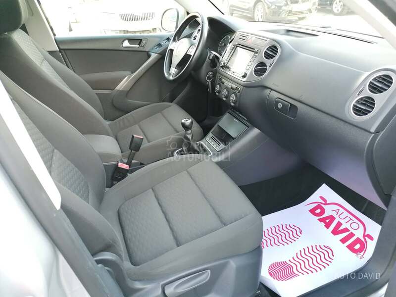 Volkswagen Tiguan 1.4B 4X4 CH