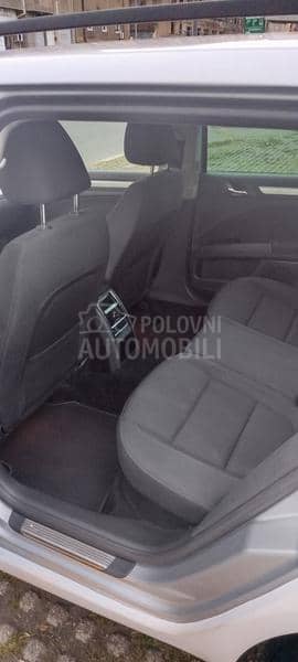 Škoda Superb 1.6 TDI Škoda Superb 1.6 TDI