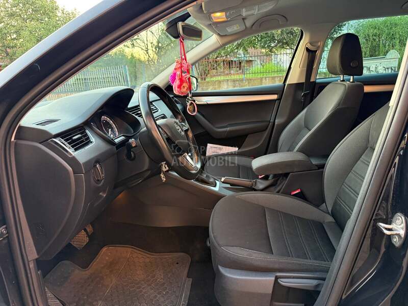 Škoda Octavia 1.6 TDI DSG