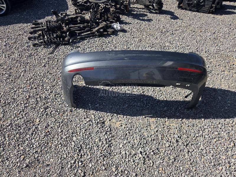 zadnji branik golf 6 karavan