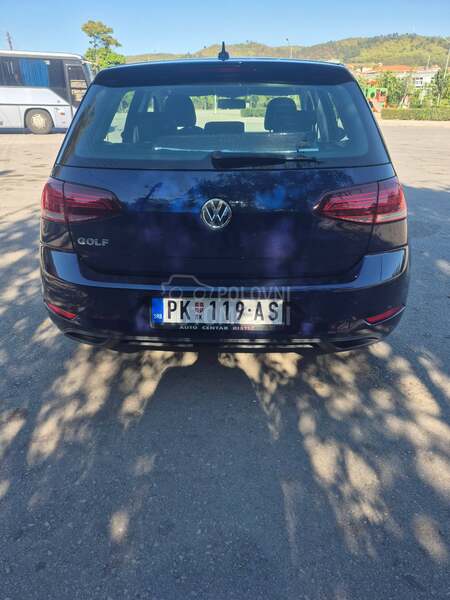 Volkswagen Golf 7 1.0 TSI