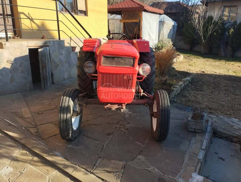 Fiat štore 402