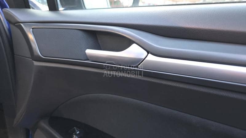 Ford Mondeo MK5 titanium