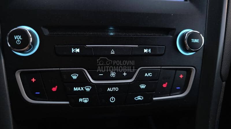 Ford Mondeo MK5 titanium