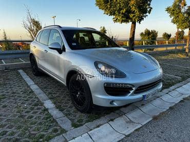 Porsche Cayenne 3.0 vazduh/pano