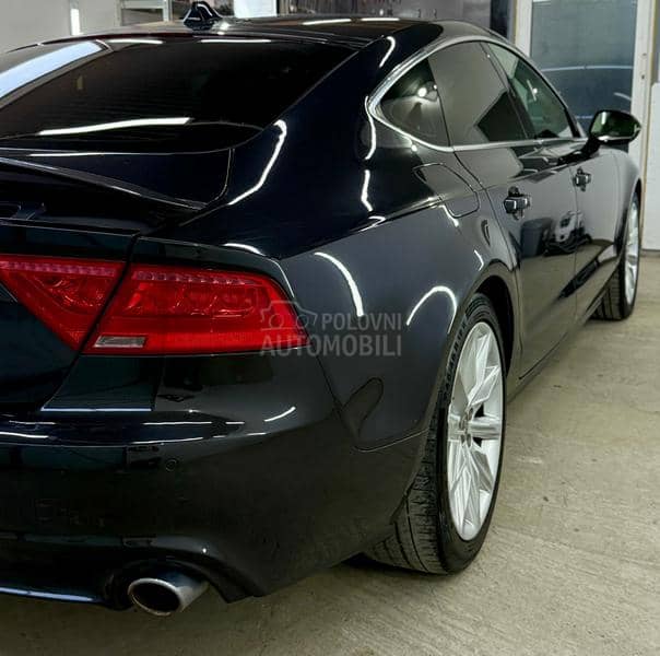 Audi A7 keš