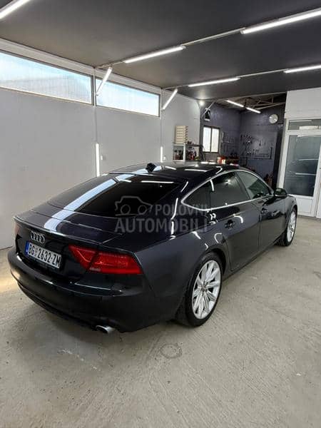 Audi A7 keš