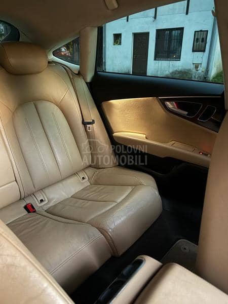 Audi A7 keš