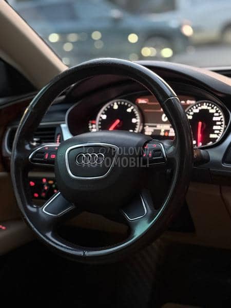 Audi A7 keš