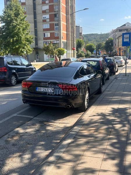 Audi A7 keš
