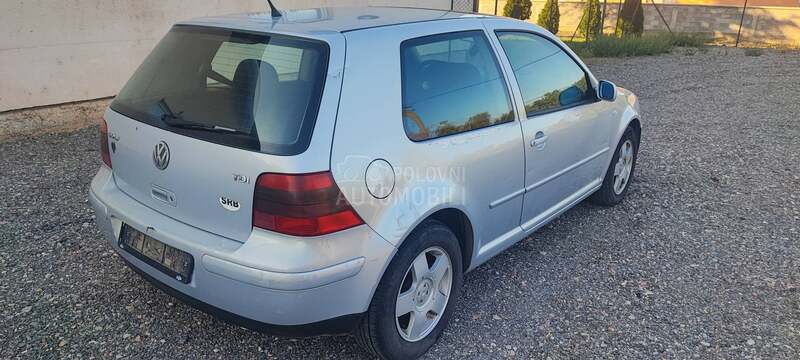Volkswagen Golf 4 