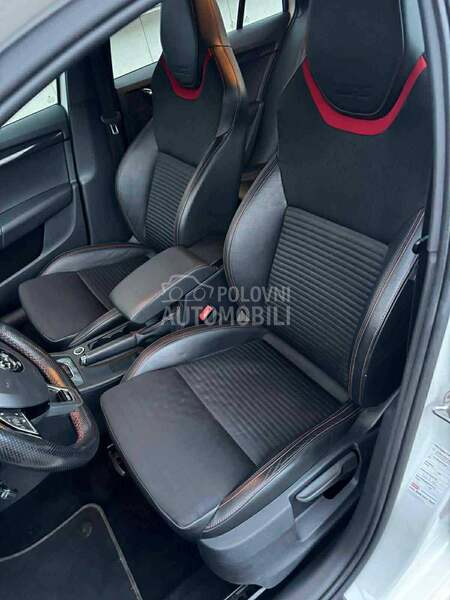 Škoda Octavia 2.0 TDI/VRS/DSG/4X4