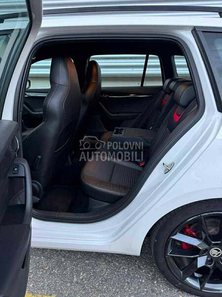 Škoda Octavia 2.0 TDI/VRS/DSG/4X4