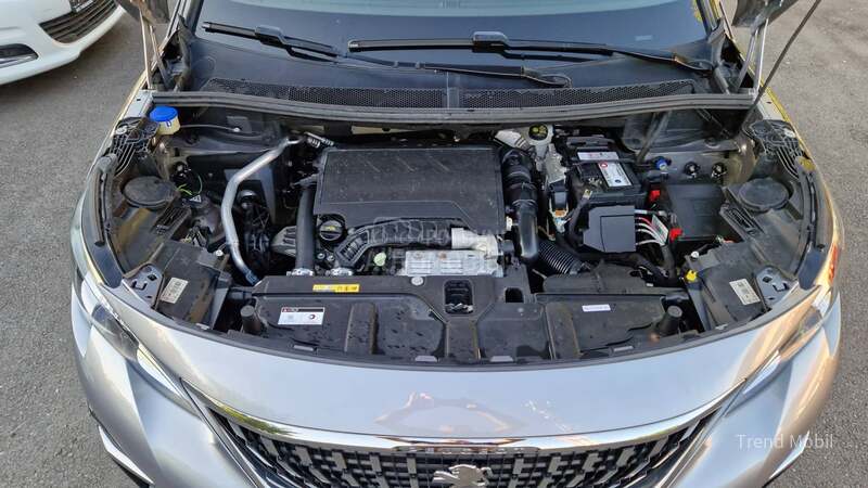 Peugeot 3008 1.2 Style