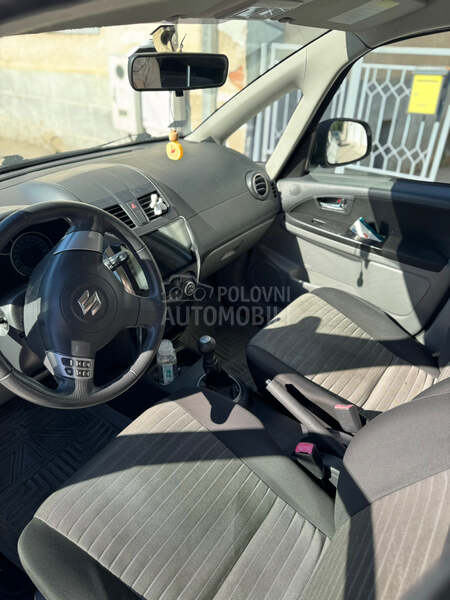 Suzuki SX4 