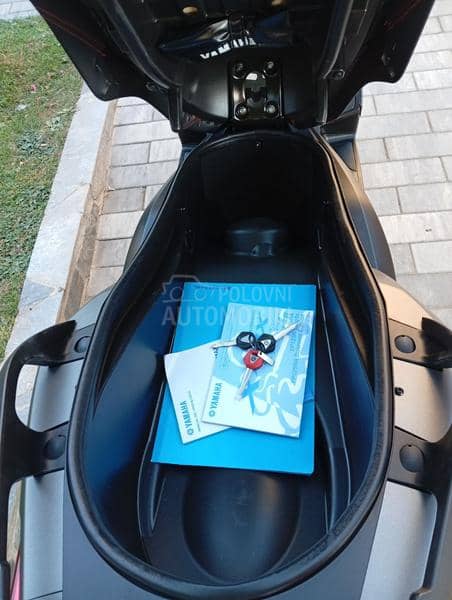 Yamaha X Max 125