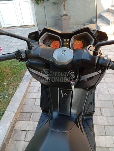 Yamaha X Max 125