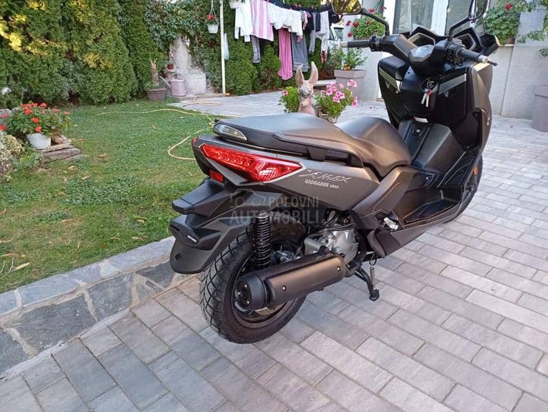Yamaha X Max 125