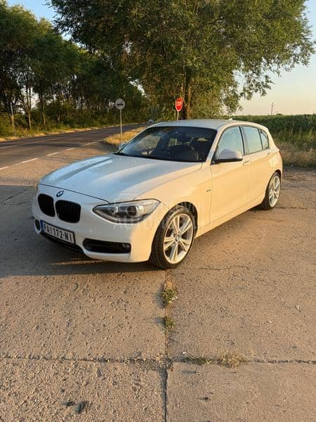 BMW 120 
