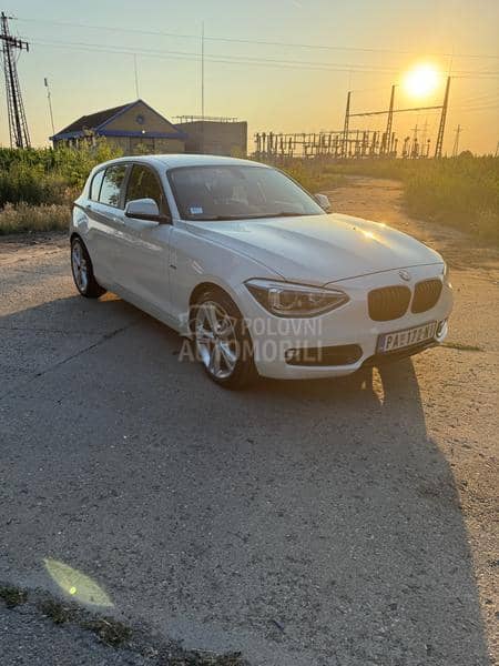 BMW 120 