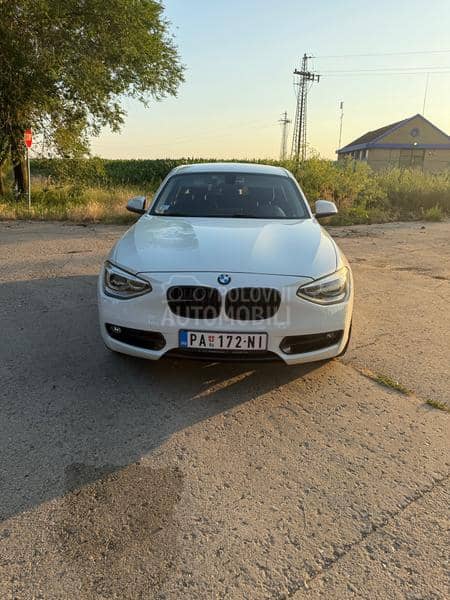 BMW 120 