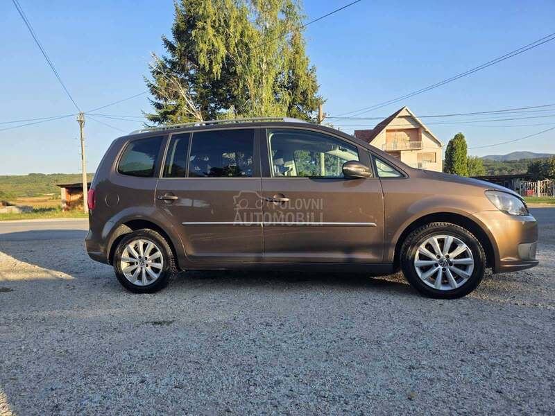 Volkswagen Touran 