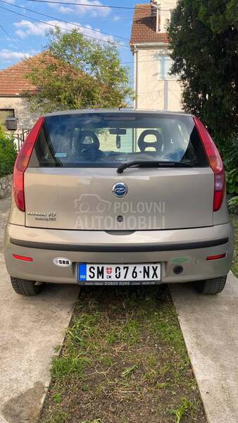 Zastava 10 