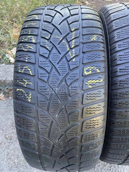 Dunlop 245/45 R19 Zimska