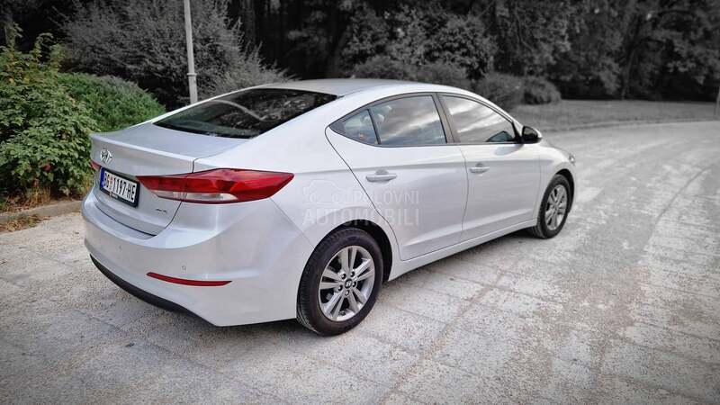 Hyundai Elantra 1.6 MPI