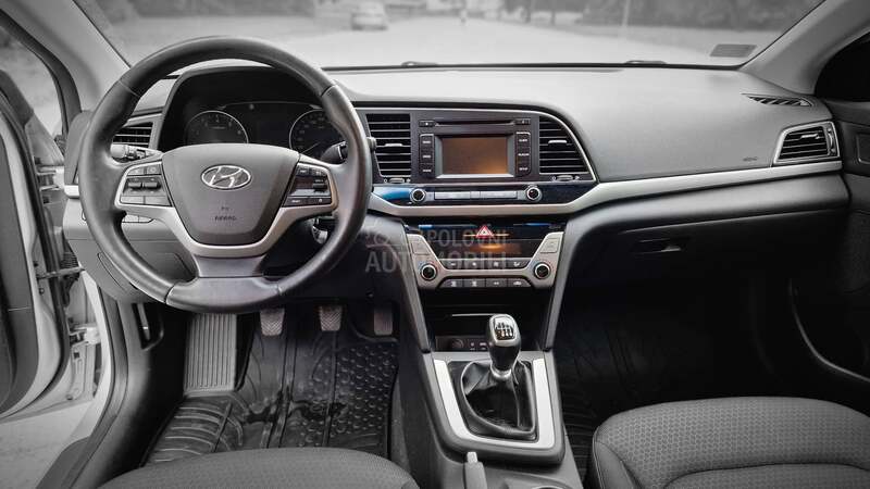 Hyundai Elantra 1.6 MPI