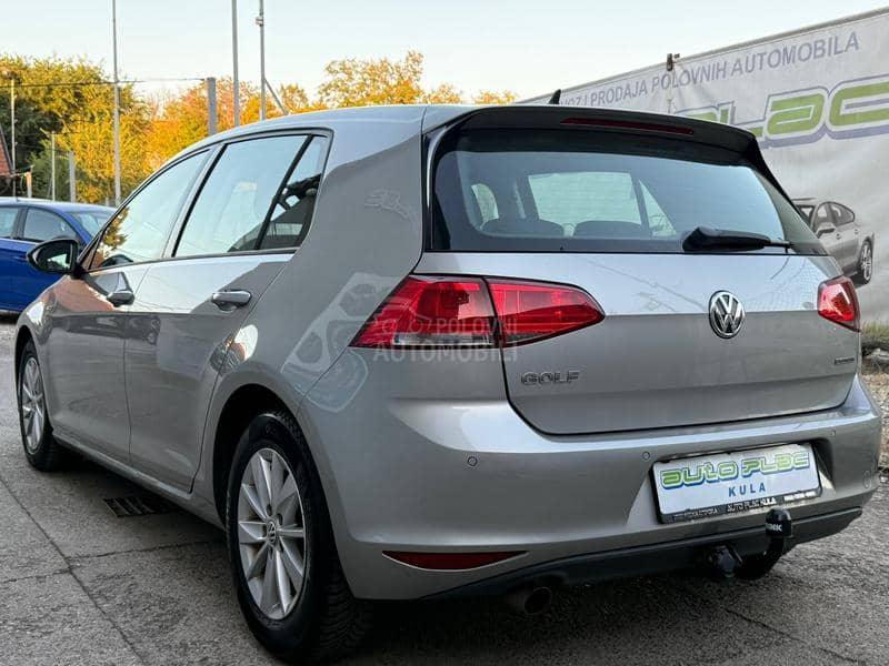 Volkswagen Golf 7 1.6 TDI BLUEMOTION