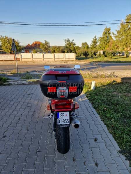 Honda VFR 750