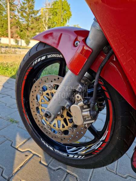 Honda VFR 750