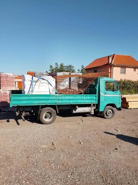 TAM T75