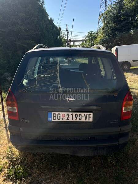 Opel Zafira 
